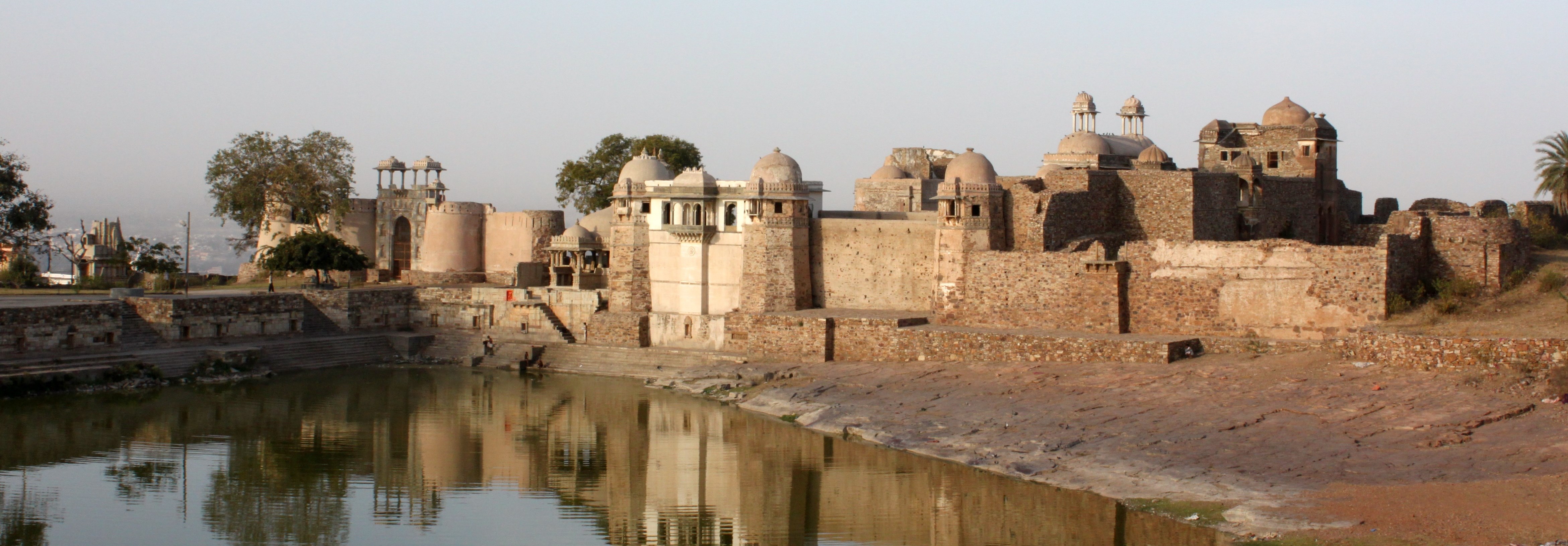 Ratan Singh Palace 1