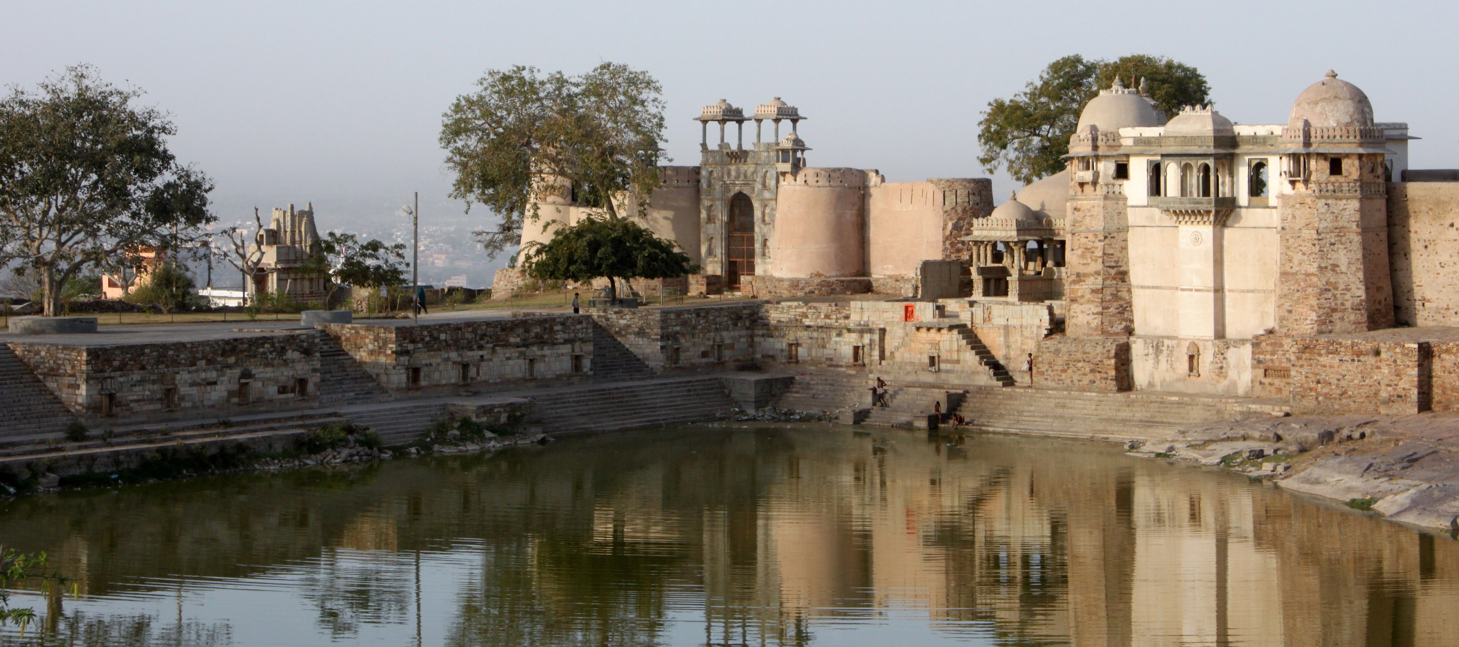 Ratan Singh Palace 2